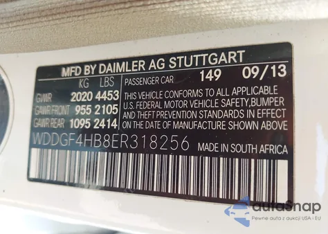 2014 Mercedes-Benz C 250 Luxury/Sport из США, поврежденный, VIN WDDGF4HB8ER318256